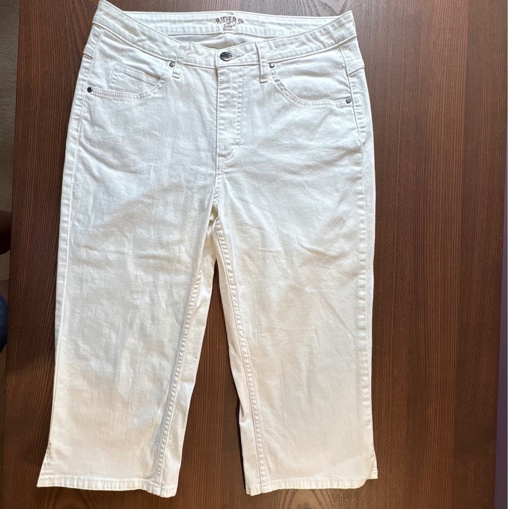 Riders by Lee Capri Pants Womens 12 Medium White Excellent Stretch Denim Crops